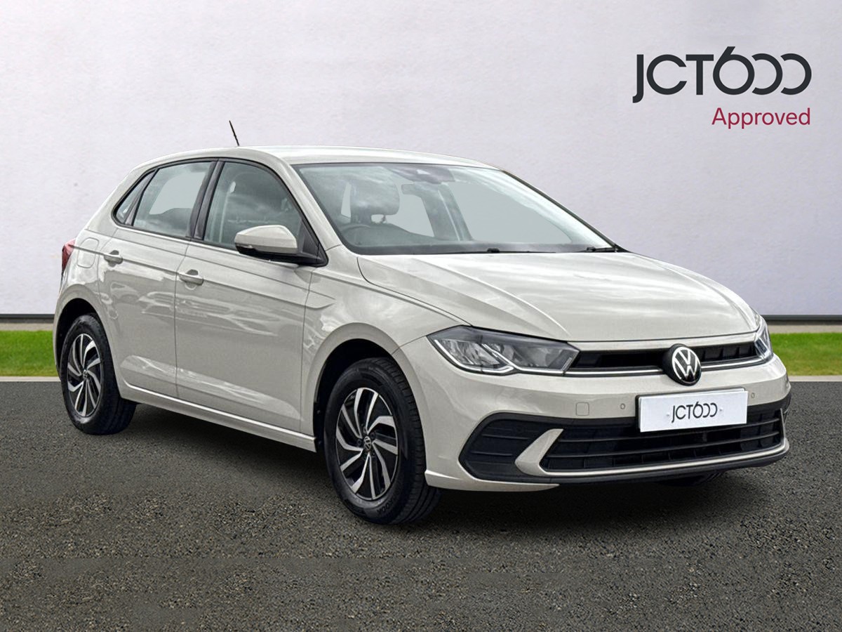 Main listing image - Volkswagen Polo