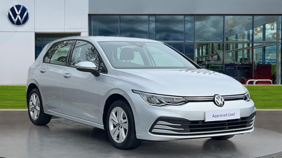 Main listing image - Volkswagen Golf