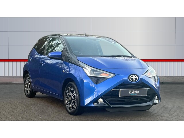 Main listing image - Toyota Aygo