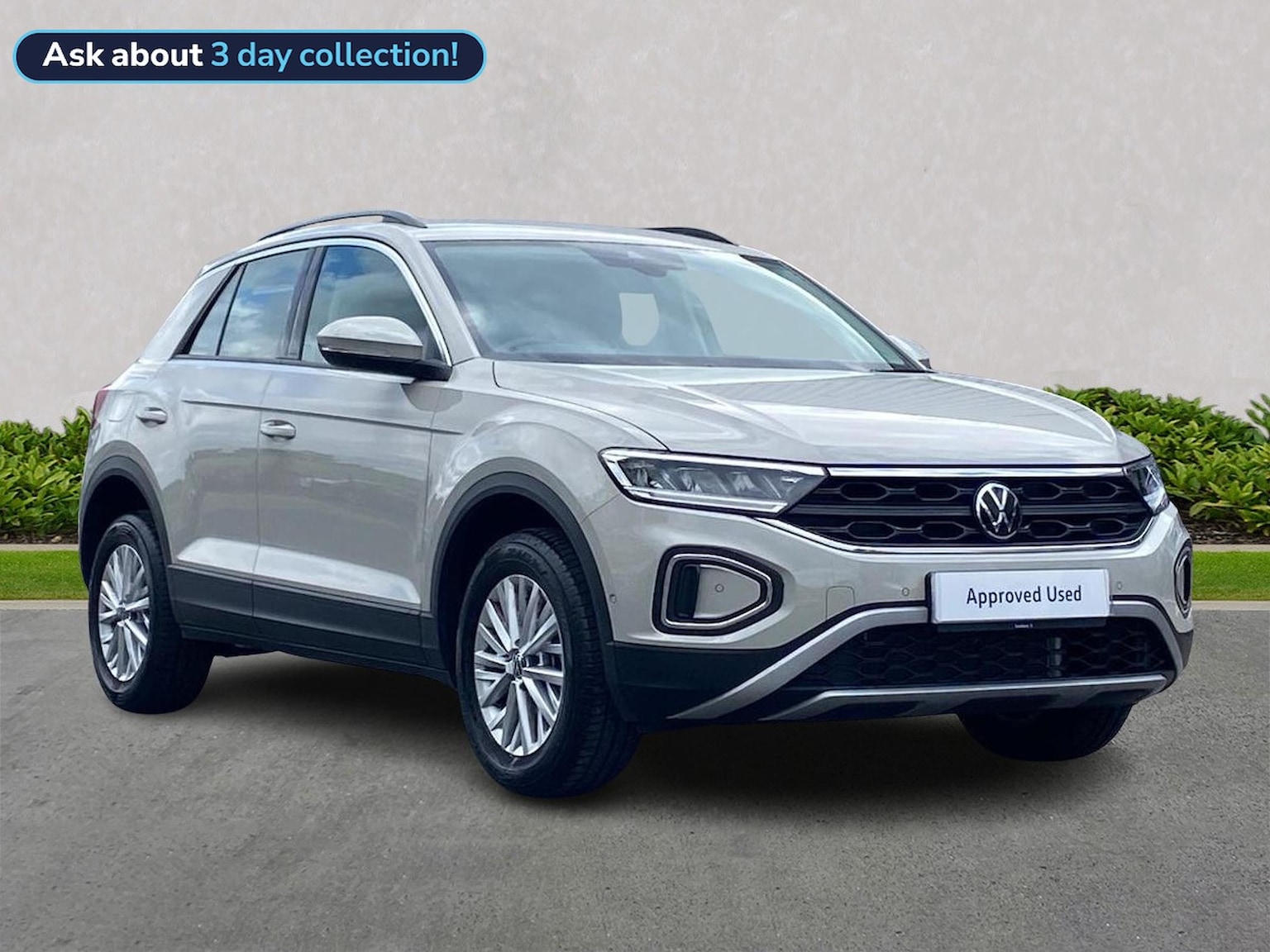Main listing image - Volkswagen T-Roc