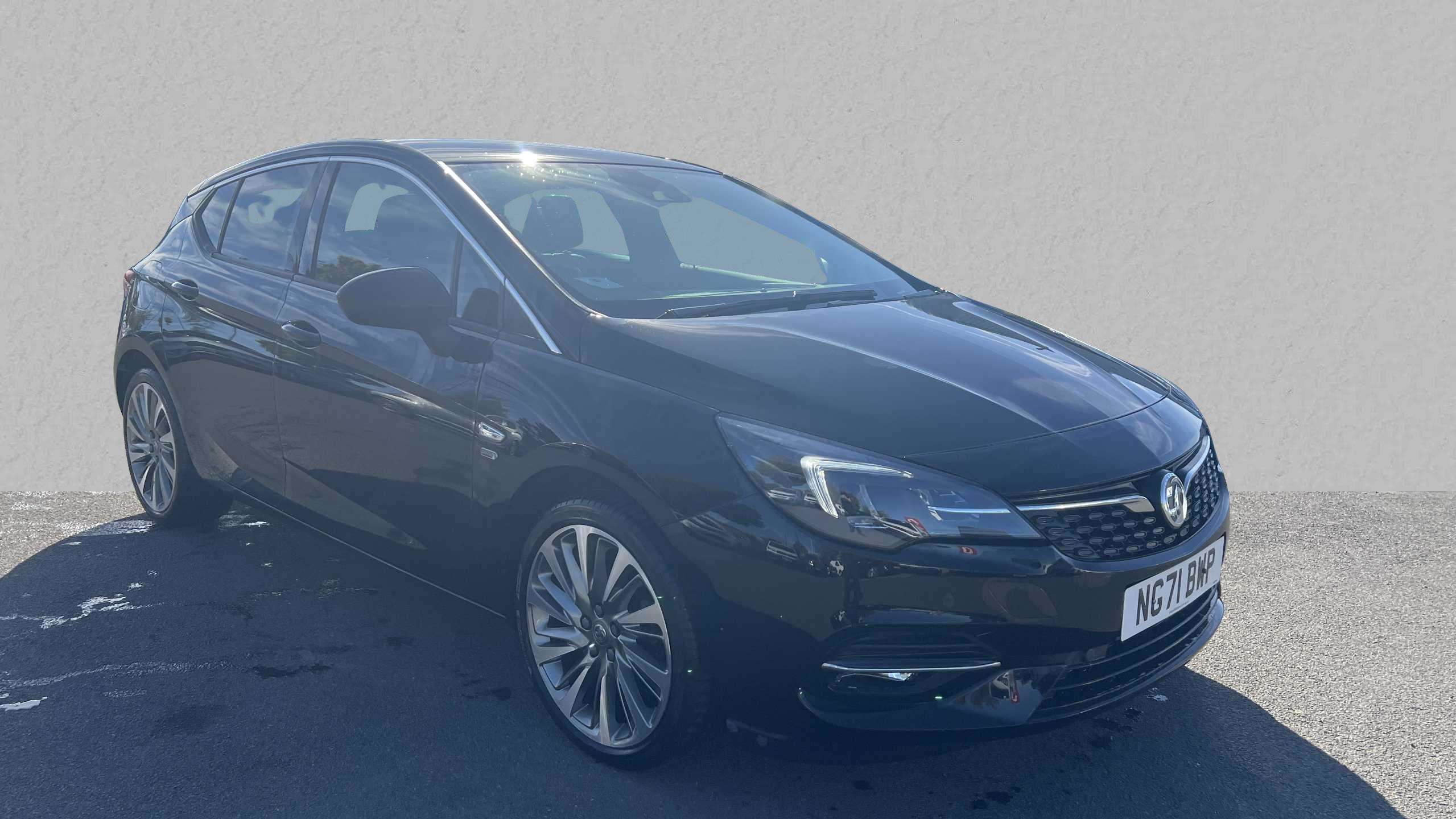 Main listing image - Vauxhall Astra
