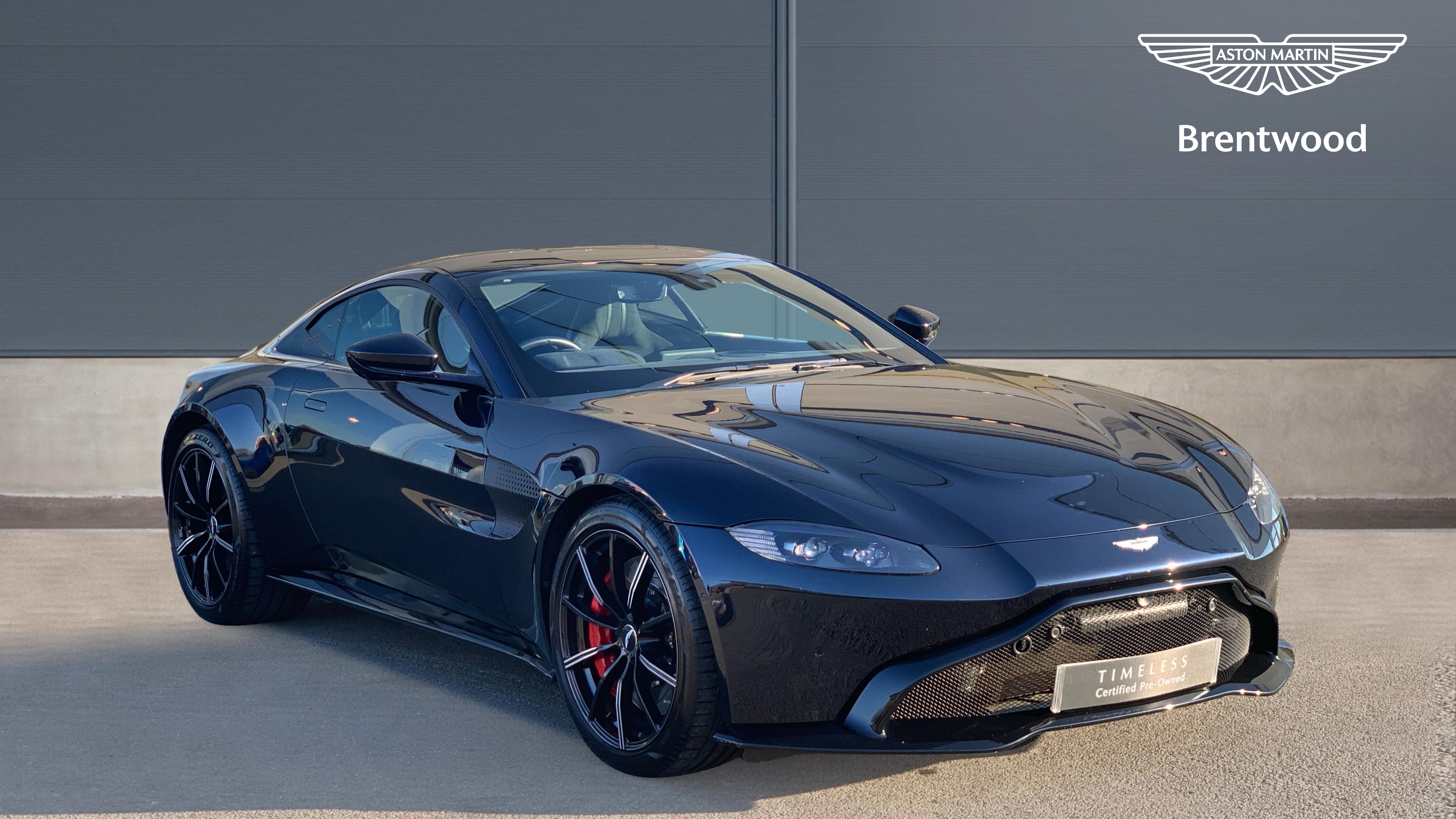 Main listing image - Aston Martin Vantage