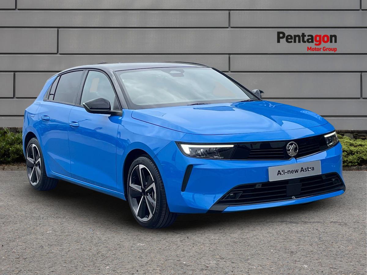 Main listing image - Vauxhall Astra