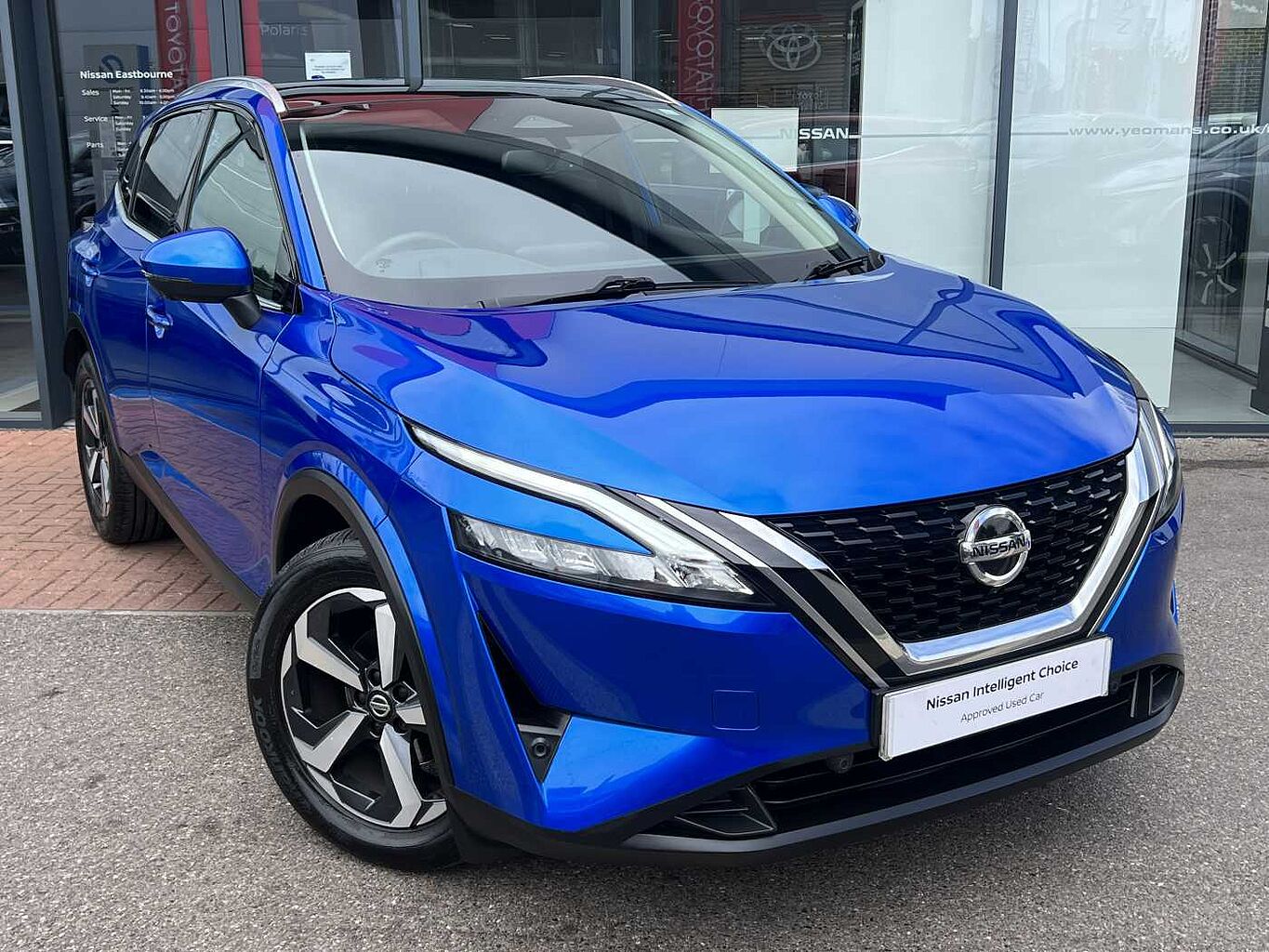 Main listing image - Nissan Qashqai