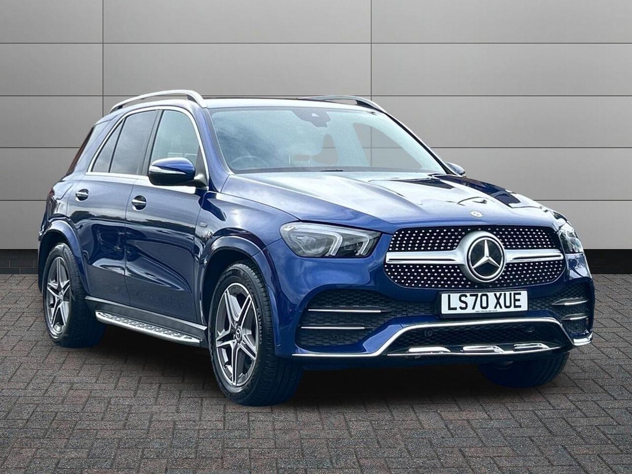 Main listing image - Mercedes-Benz GLE