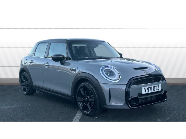 Main listing image - MINI Hatchback 5dr