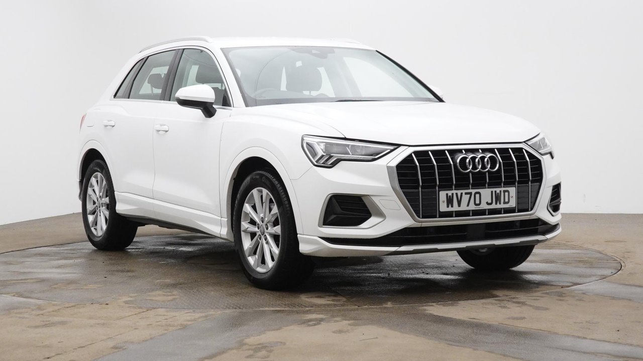 Main listing image - Audi Q3