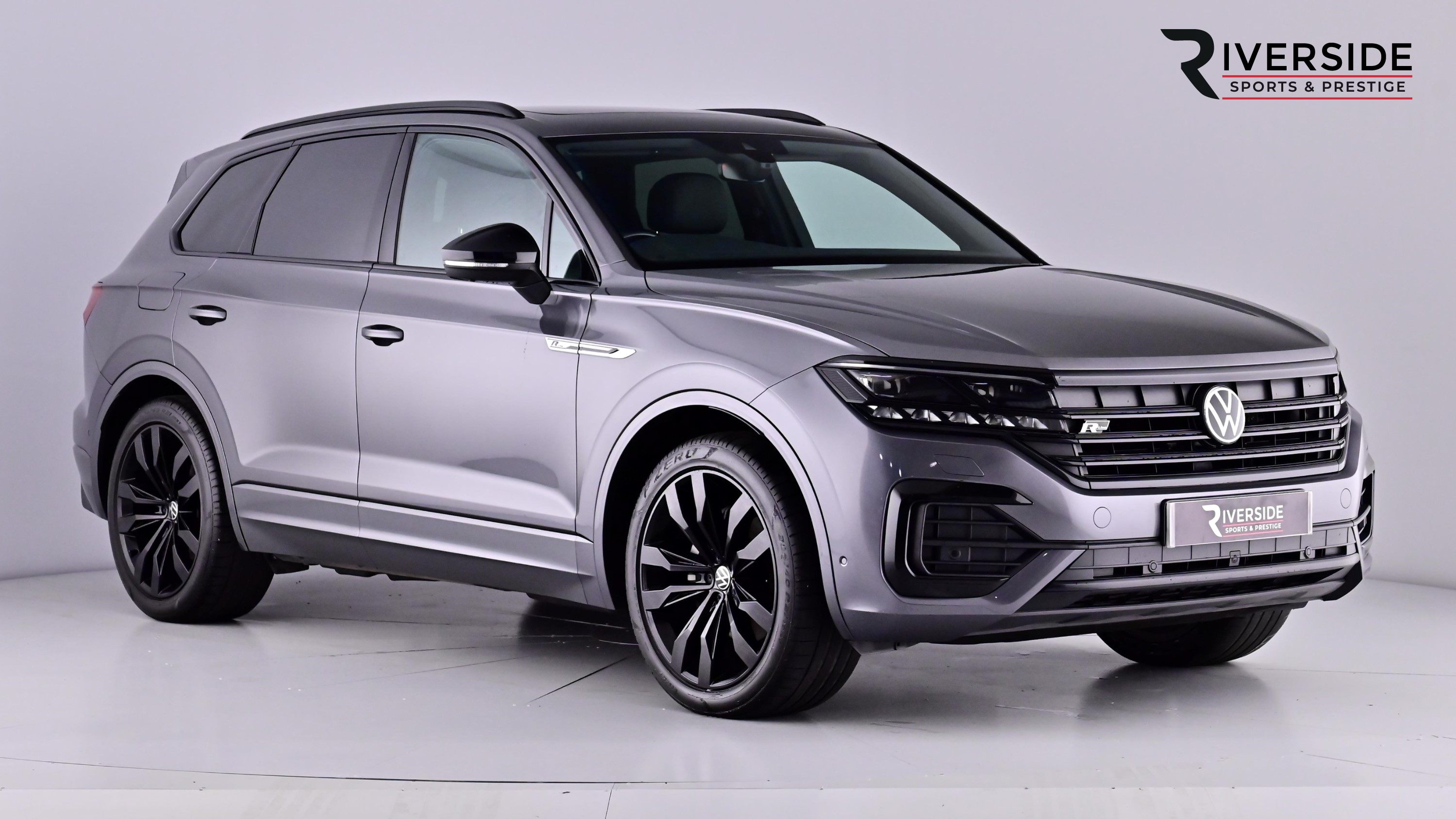 Main listing image - Volkswagen Touareg