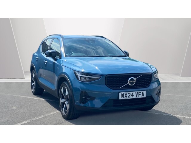 Main listing image - Volvo XC40