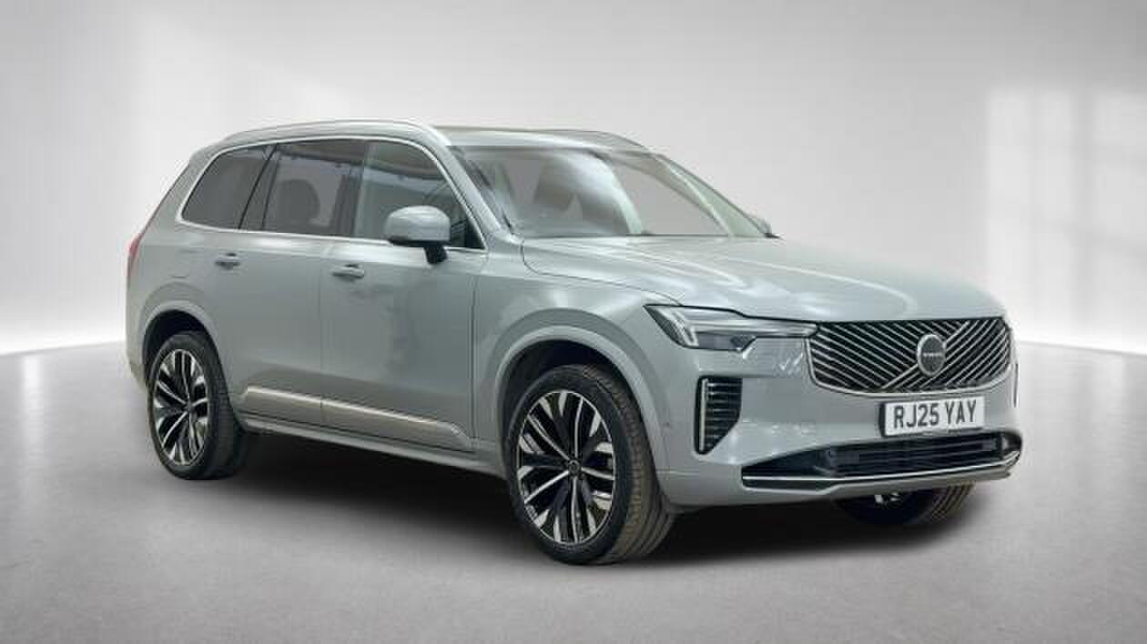 Main listing image - Volvo XC90
