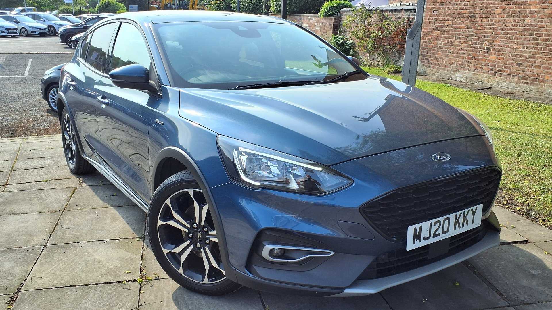 Main listing image - Ford Focus Active
