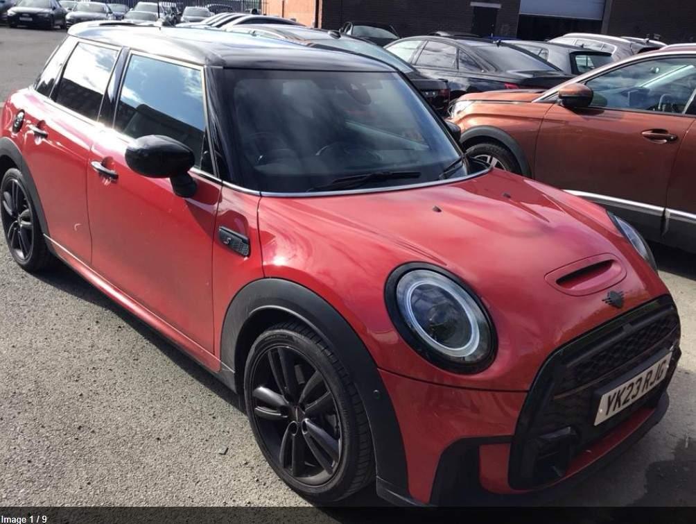 Main listing image - MINI Hatchback 5dr