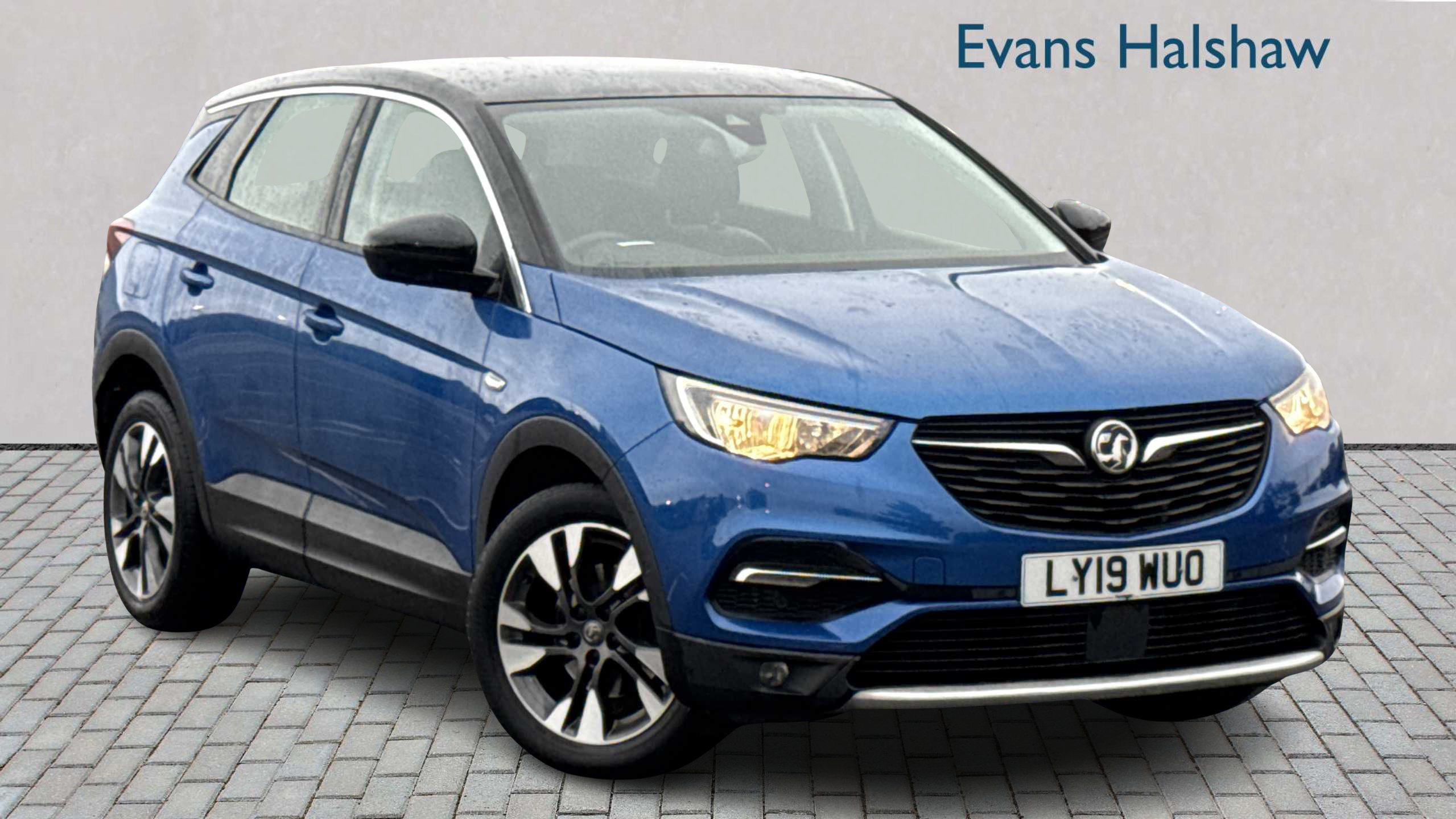 Main listing image - Vauxhall Grandland X