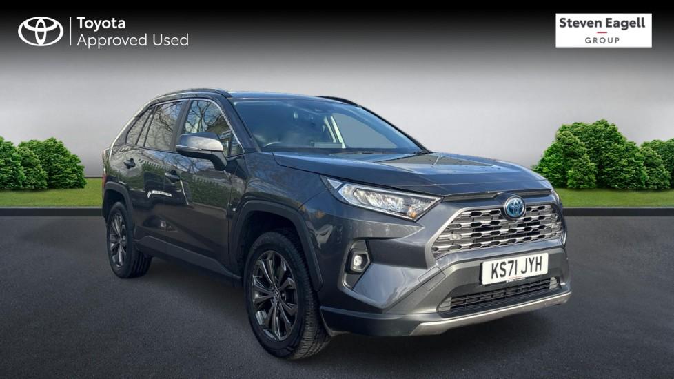 Main listing image - Toyota RAV4