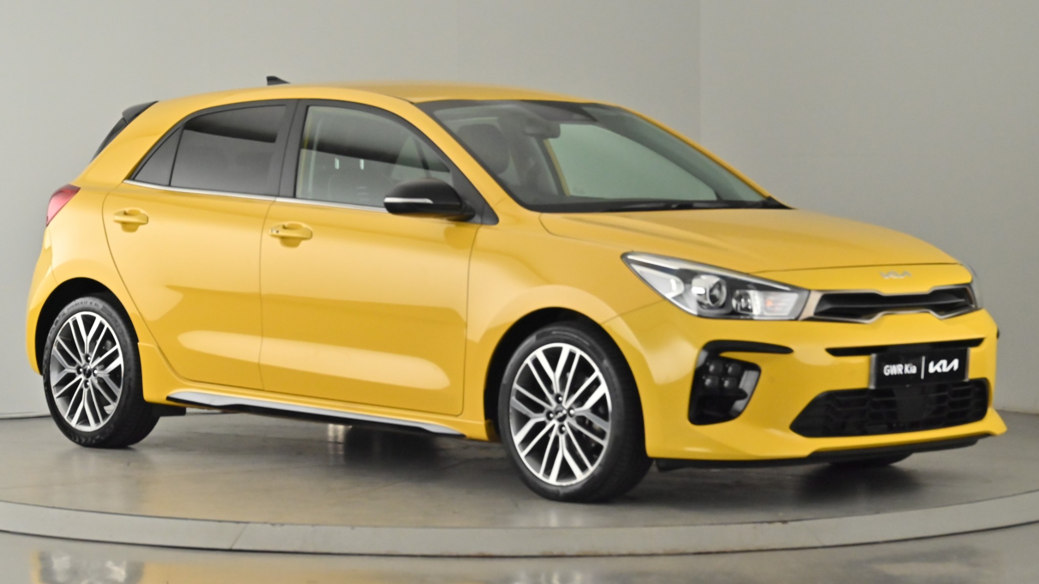 Main listing image - Kia Rio