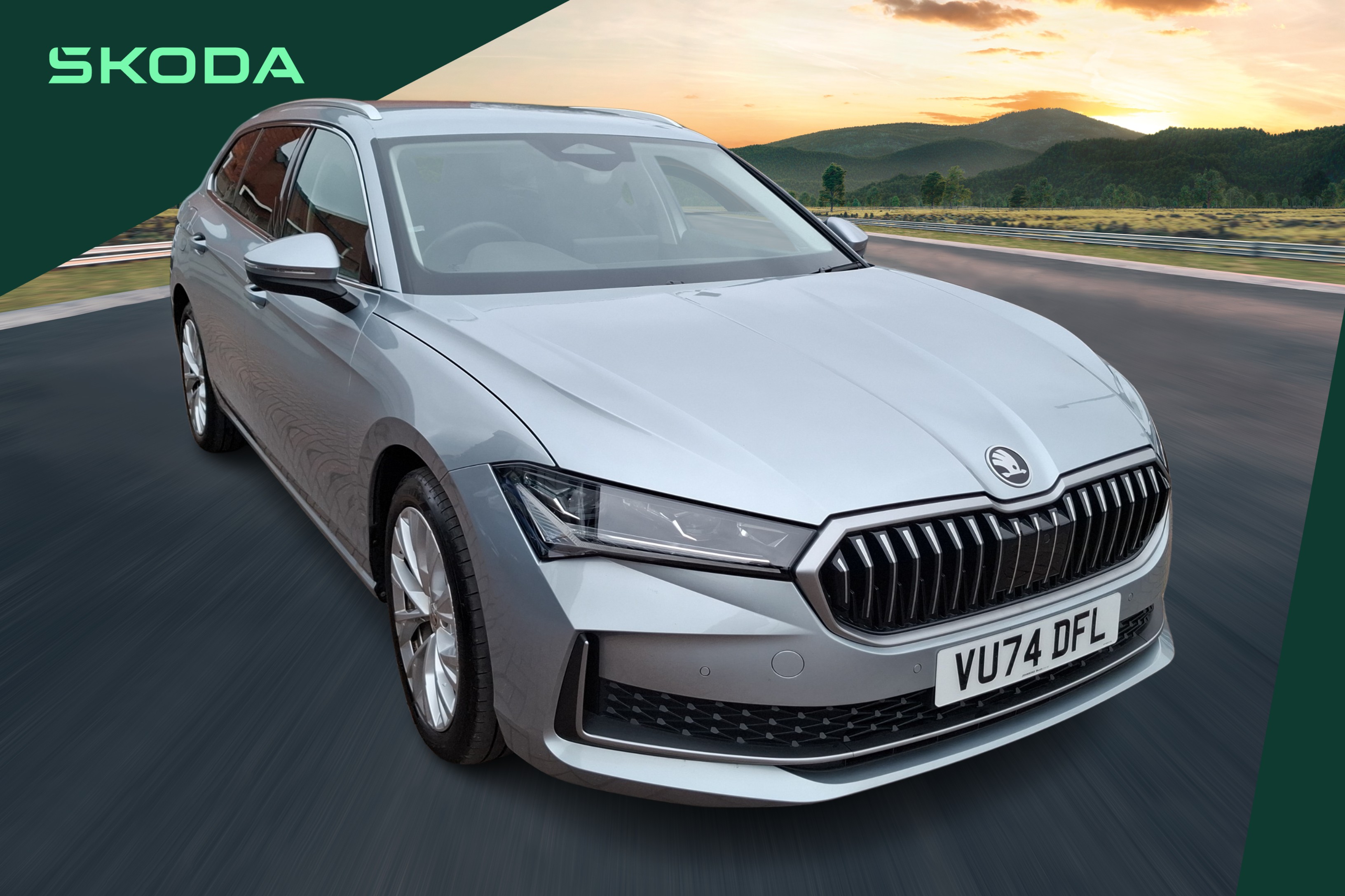 Main listing image - Skoda Superb Estate