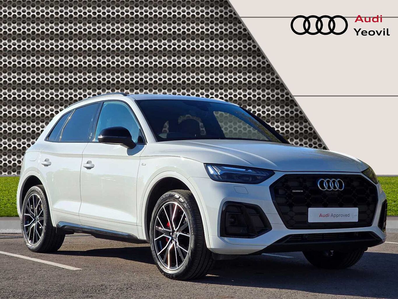 Main listing image - Audi Q5