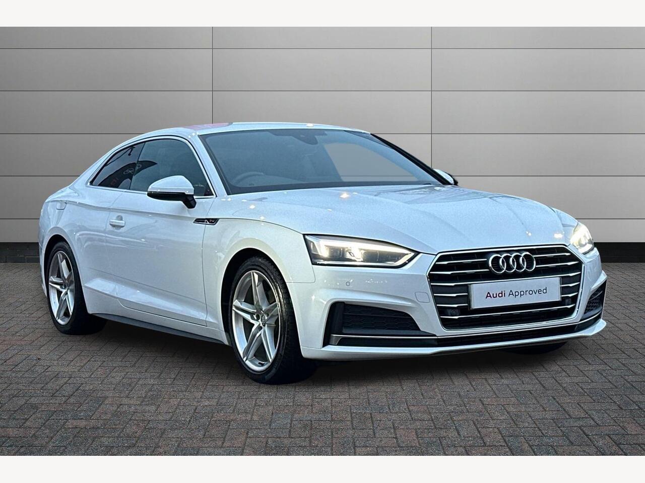 Main listing image - Audi A5