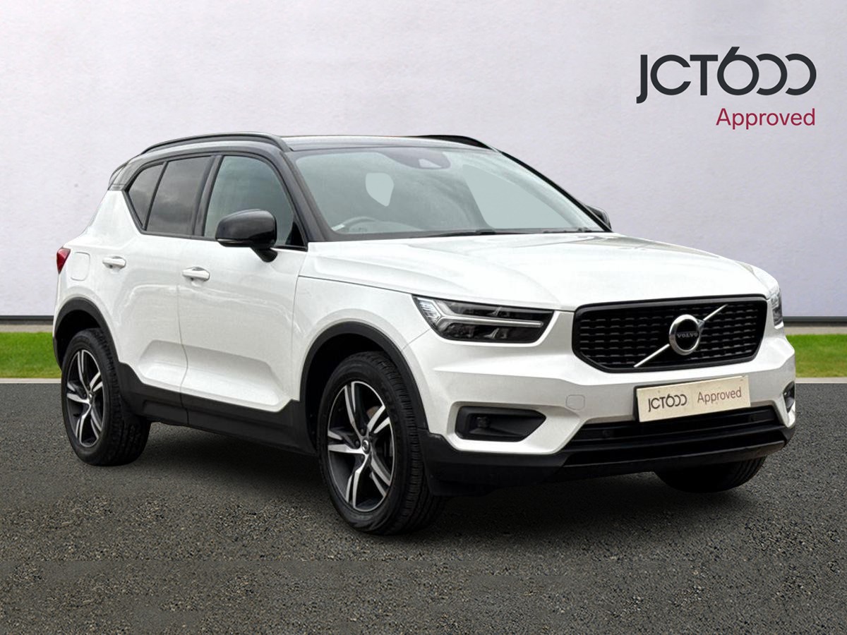 Main listing image - Volvo XC40