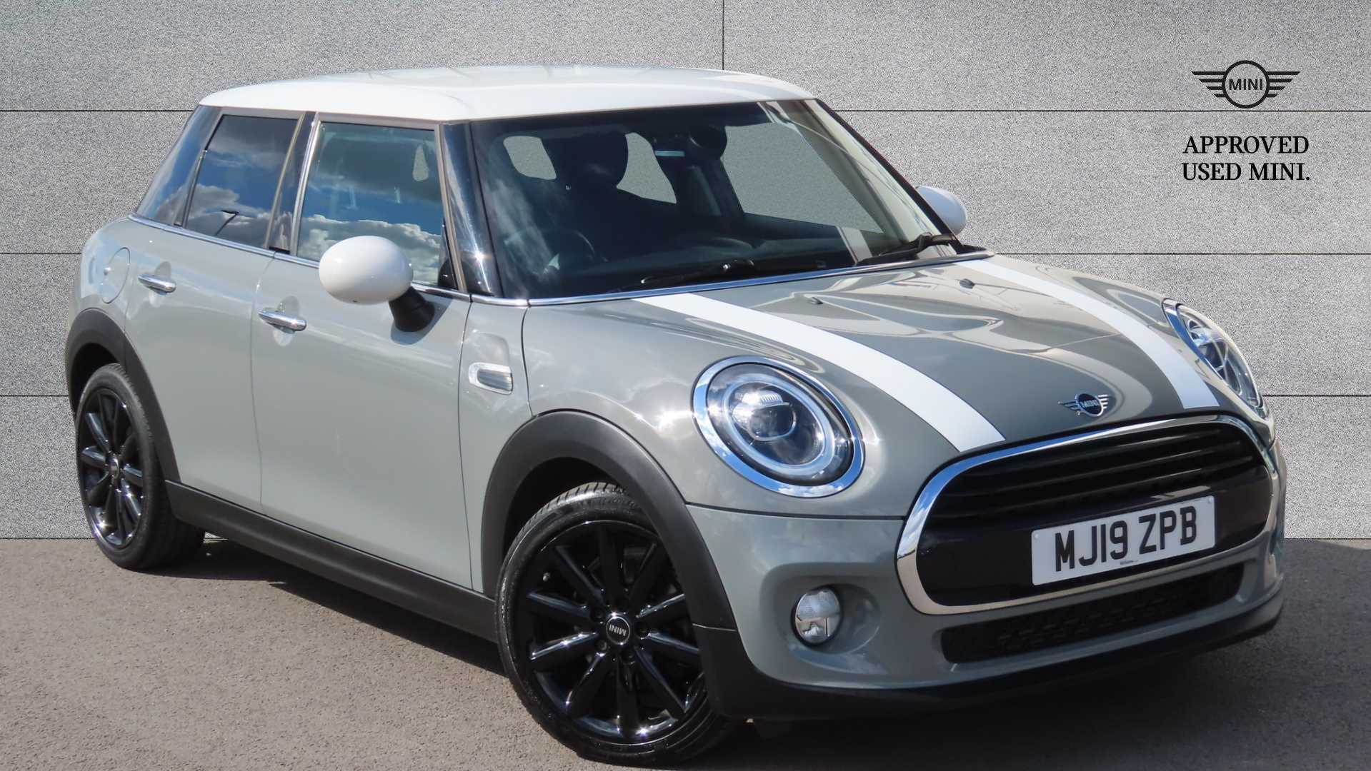 Main listing image - MINI Hatchback 5dr