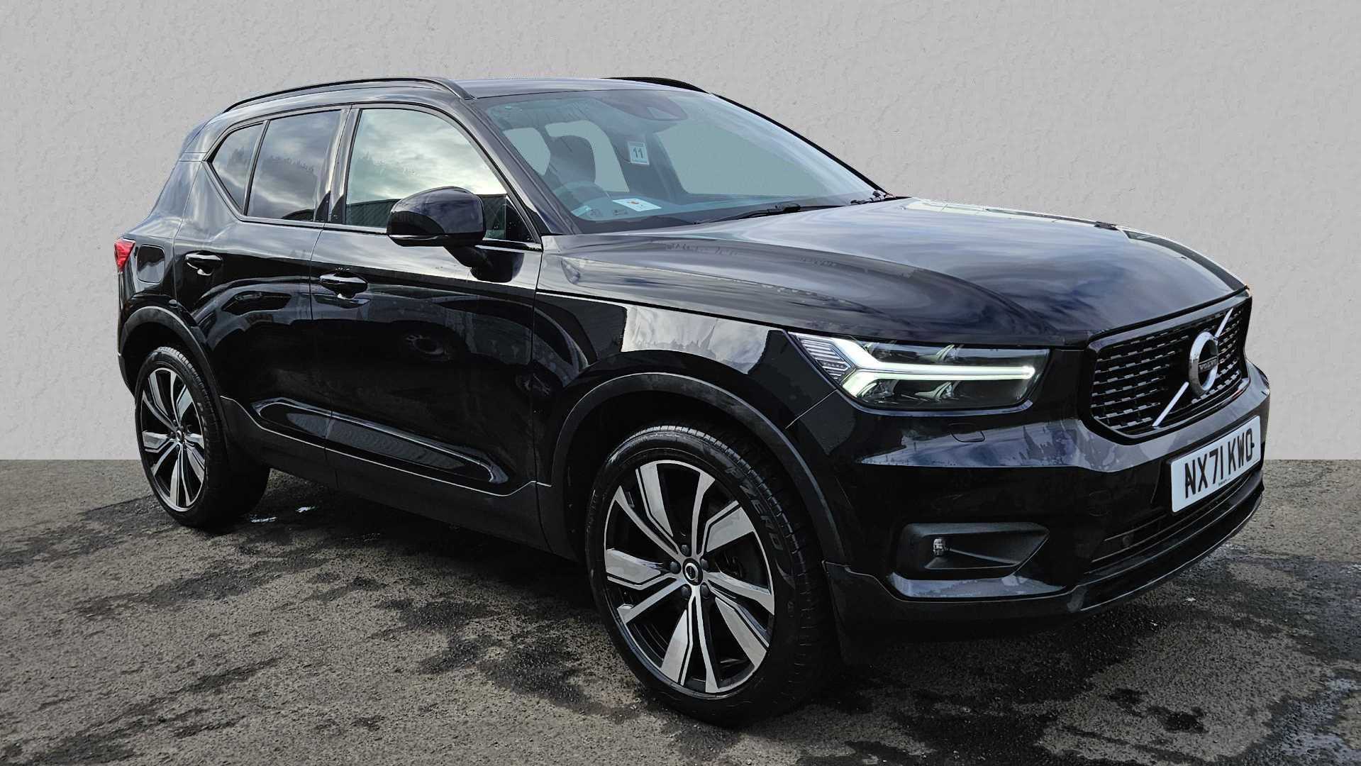 Main listing image - Volvo XC40 Recharge