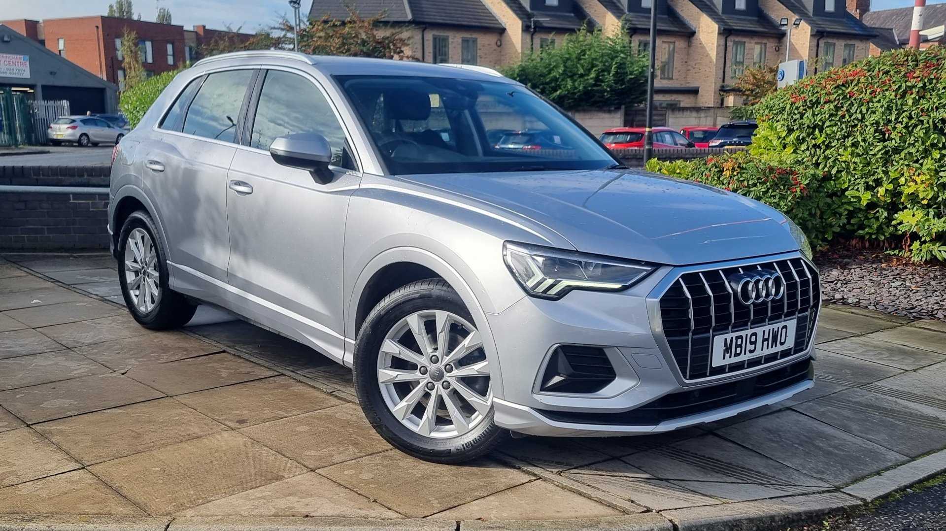 Main listing image - Audi Q3