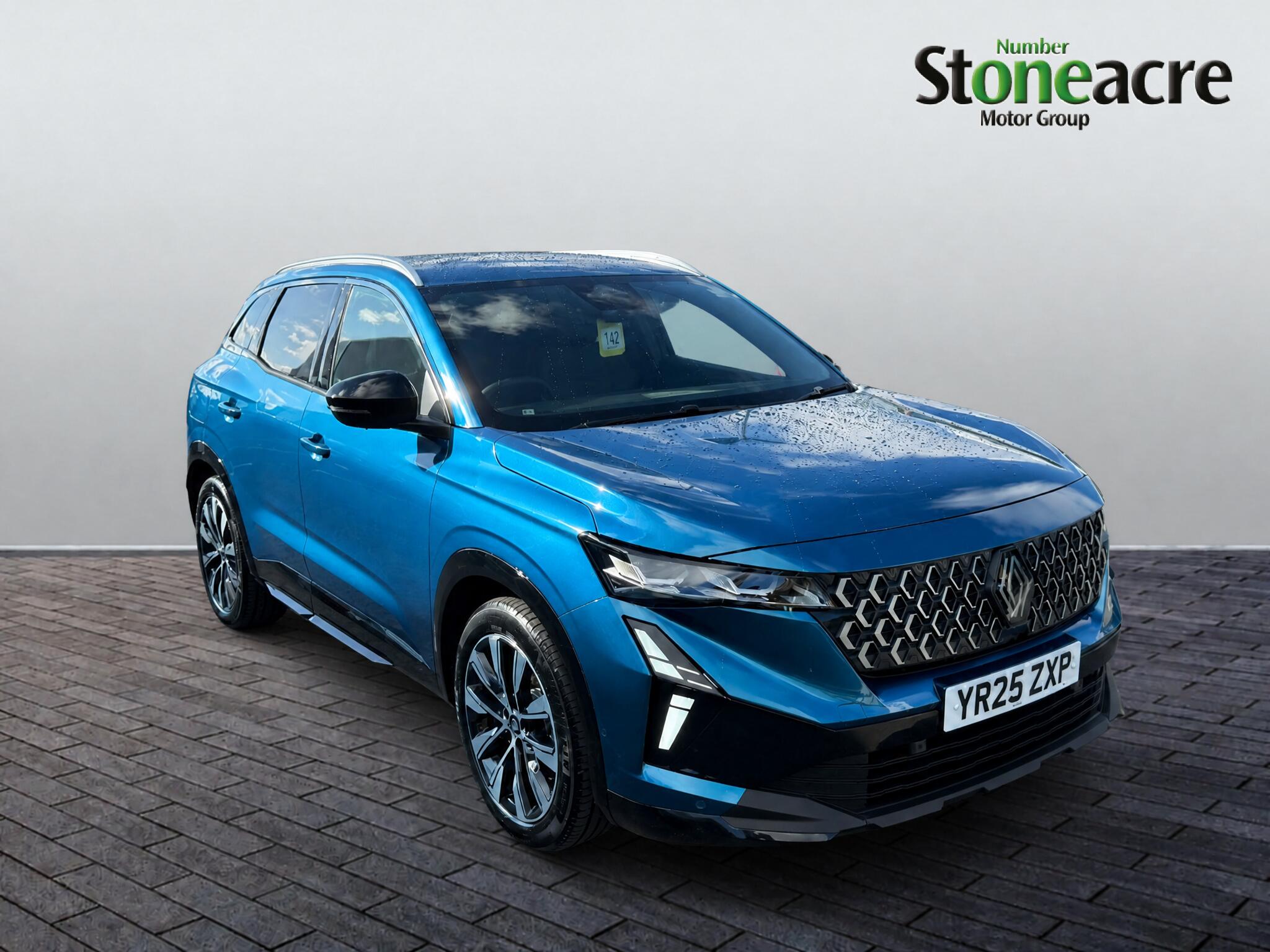 Main listing image - Renault Austral