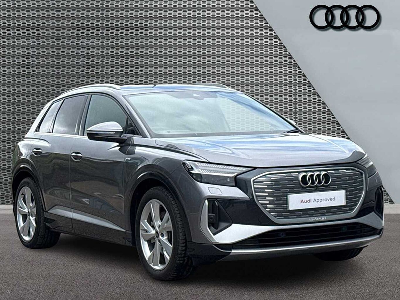 Main listing image - Audi Q4