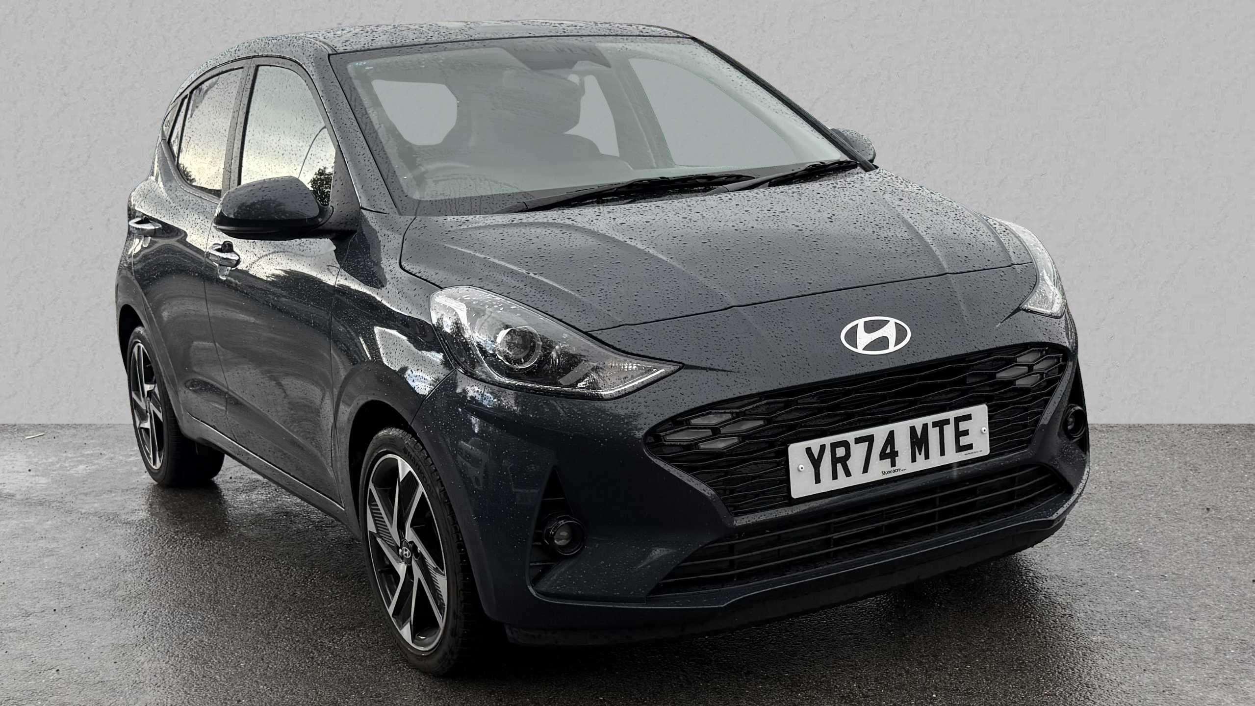 Main listing image - Hyundai i10