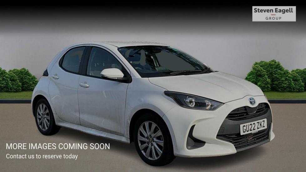 Main listing image - Toyota Yaris