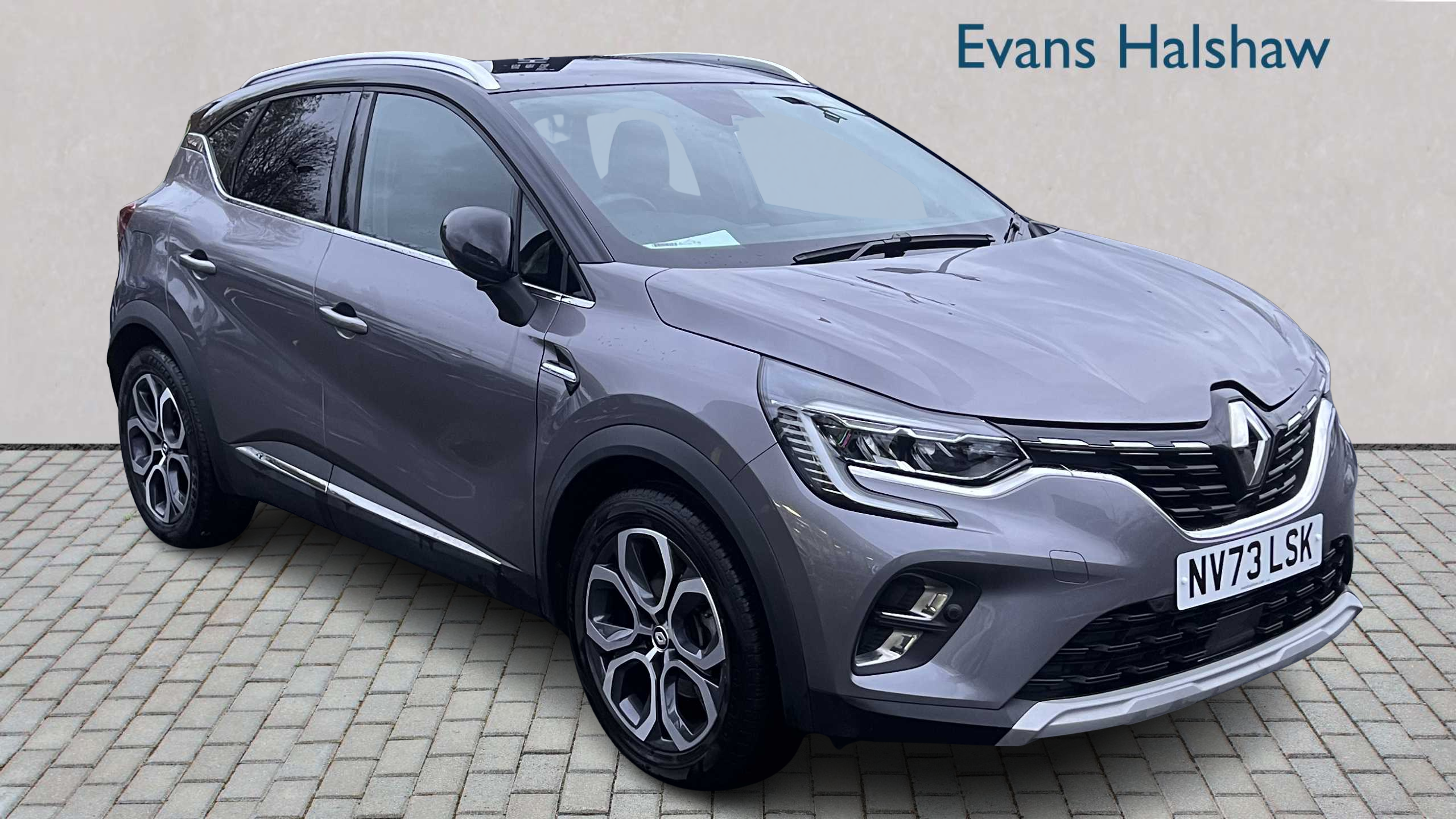 Main listing image - Renault Captur