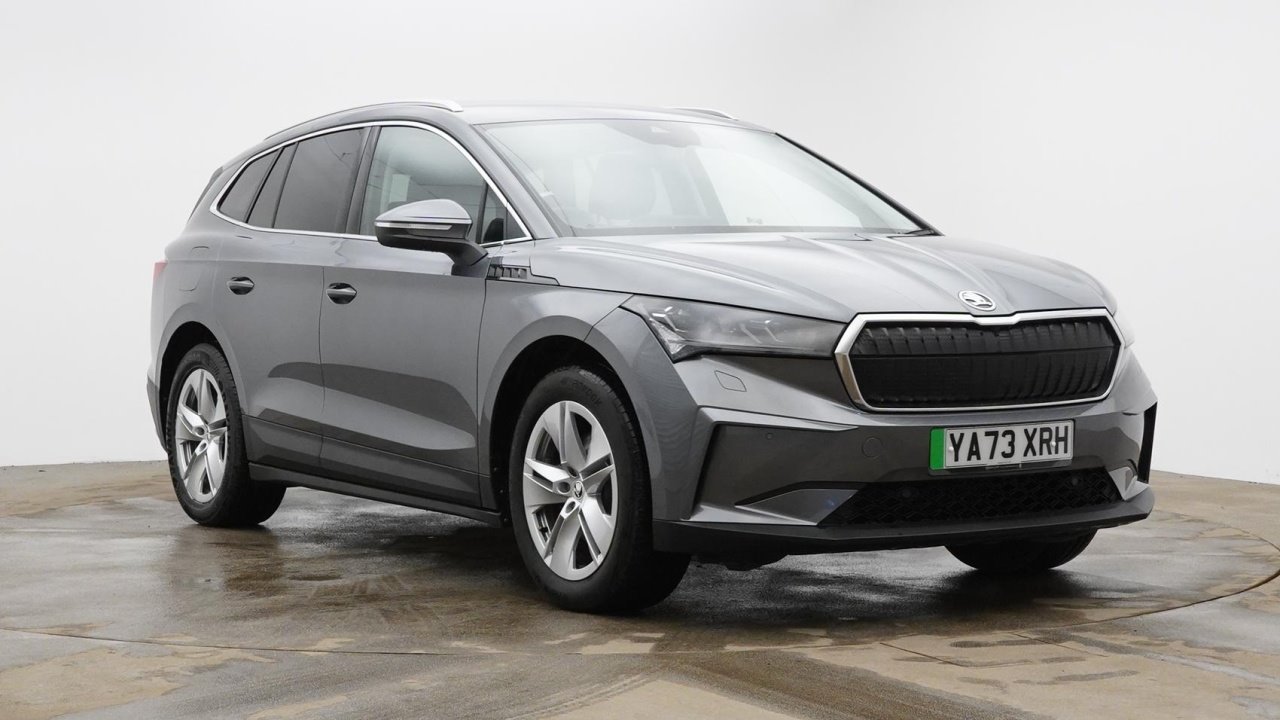 Main listing image - Skoda Enyaq