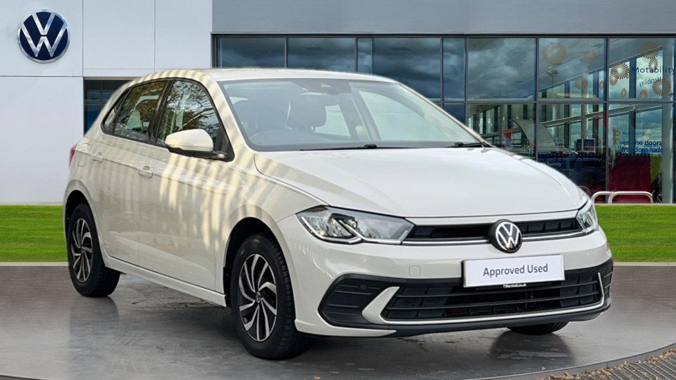 Main listing image - Volkswagen Polo