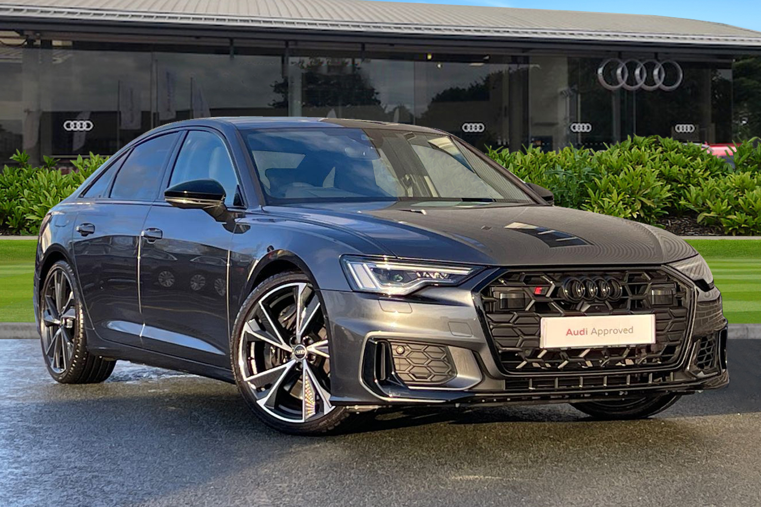 Main listing image - Audi S6