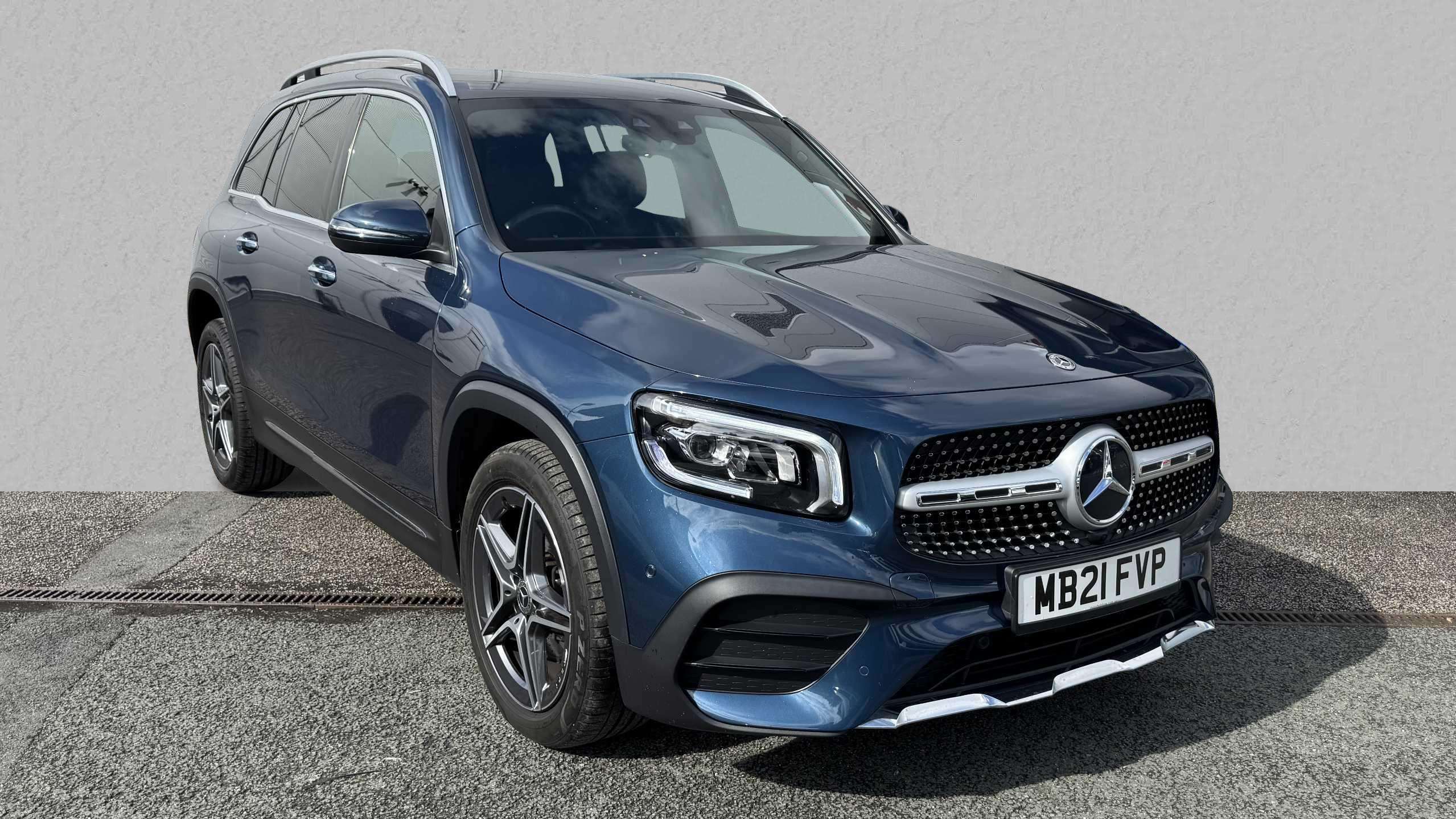 Main listing image - Mercedes-Benz GLB