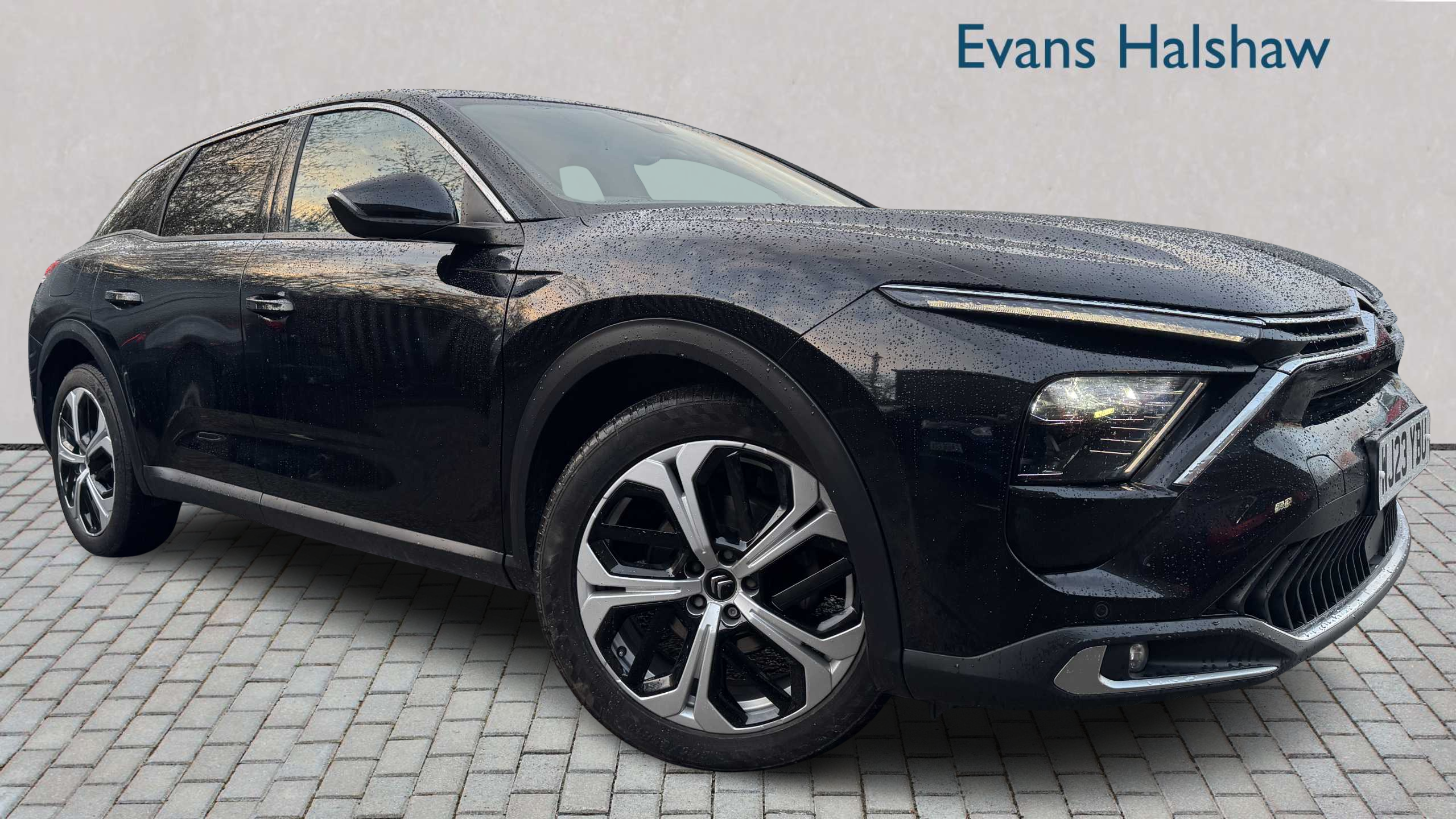 Main listing image - Citroen C5 X