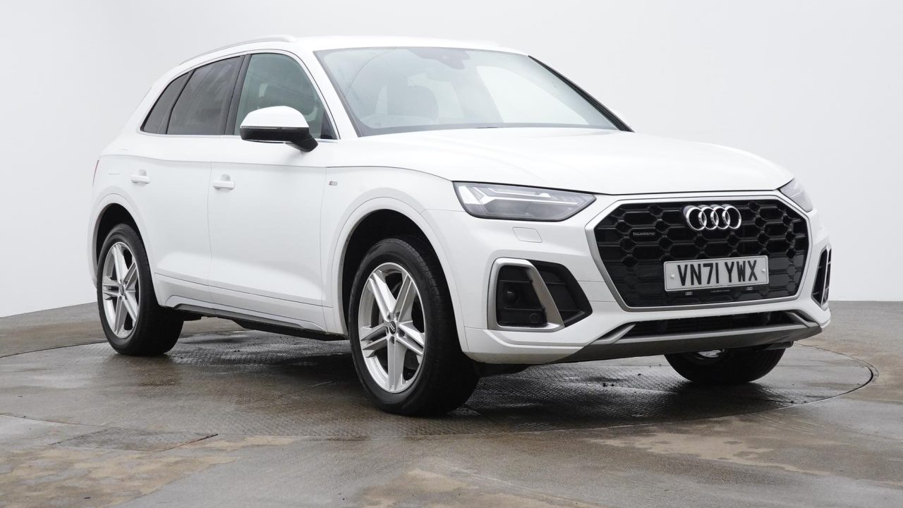 Main listing image - Audi Q5