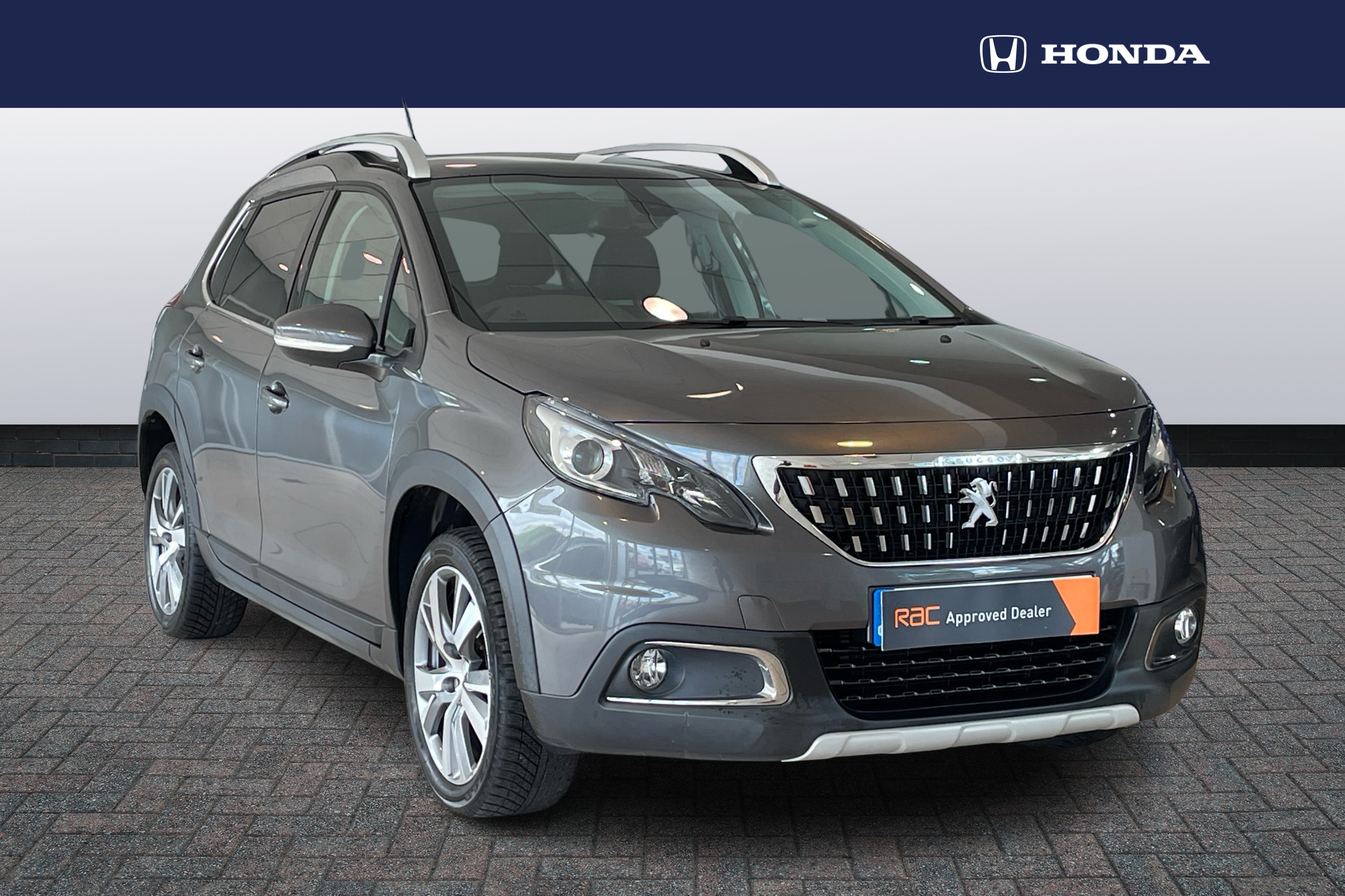 Main listing image - Peugeot 2008