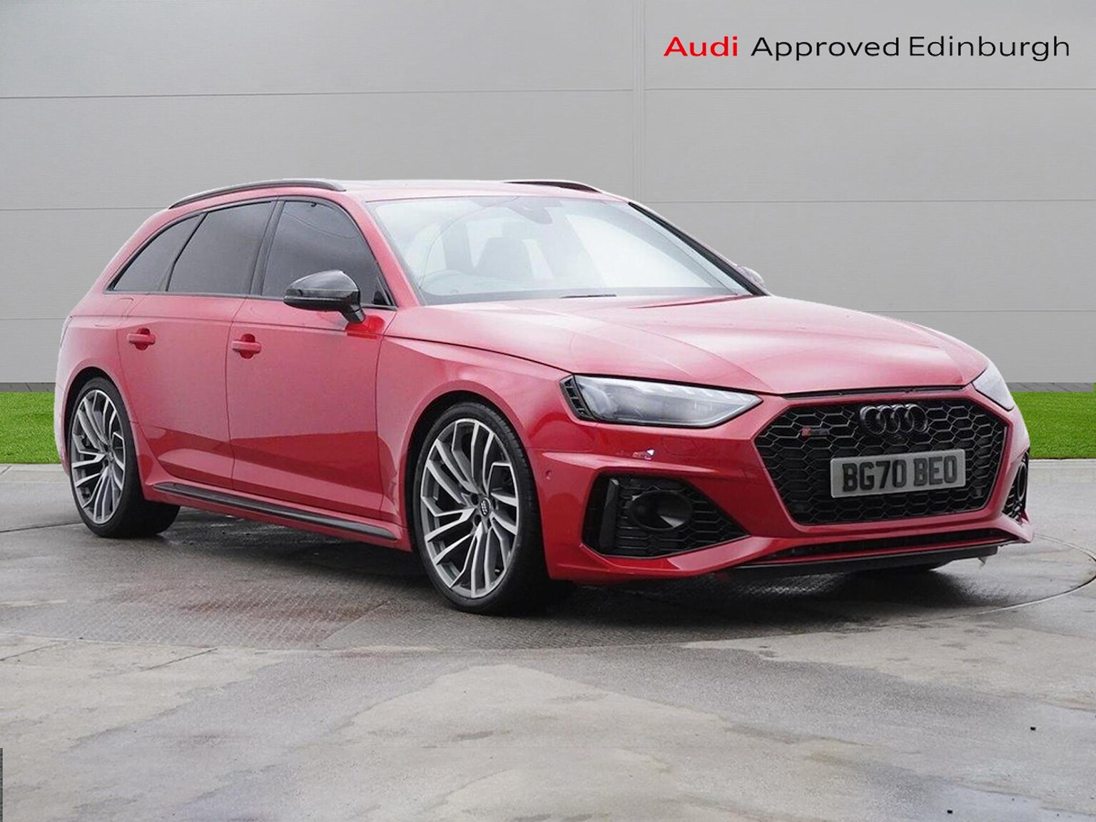 Main listing image - Audi RS4