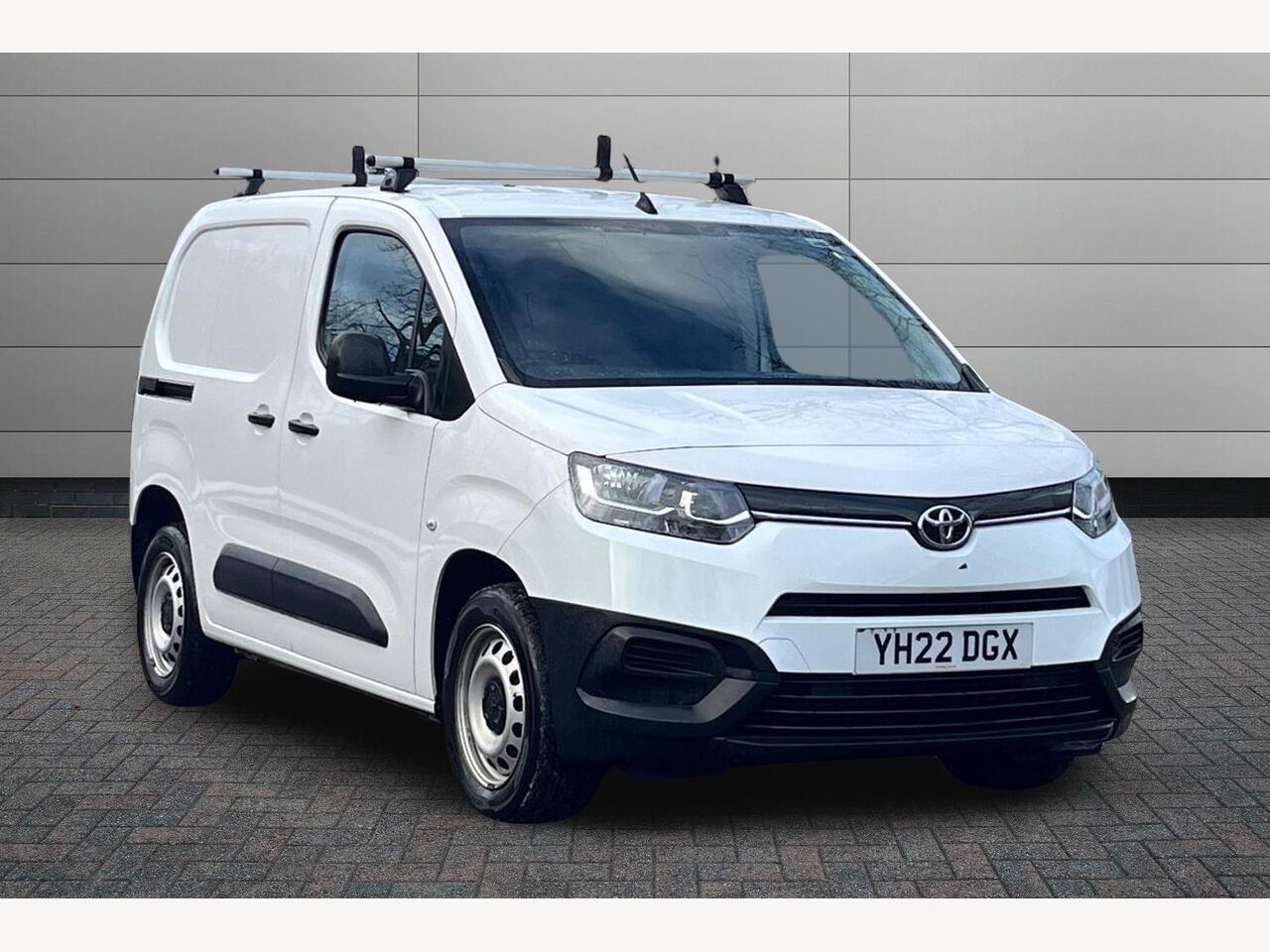 Main listing image - Toyota Proace City