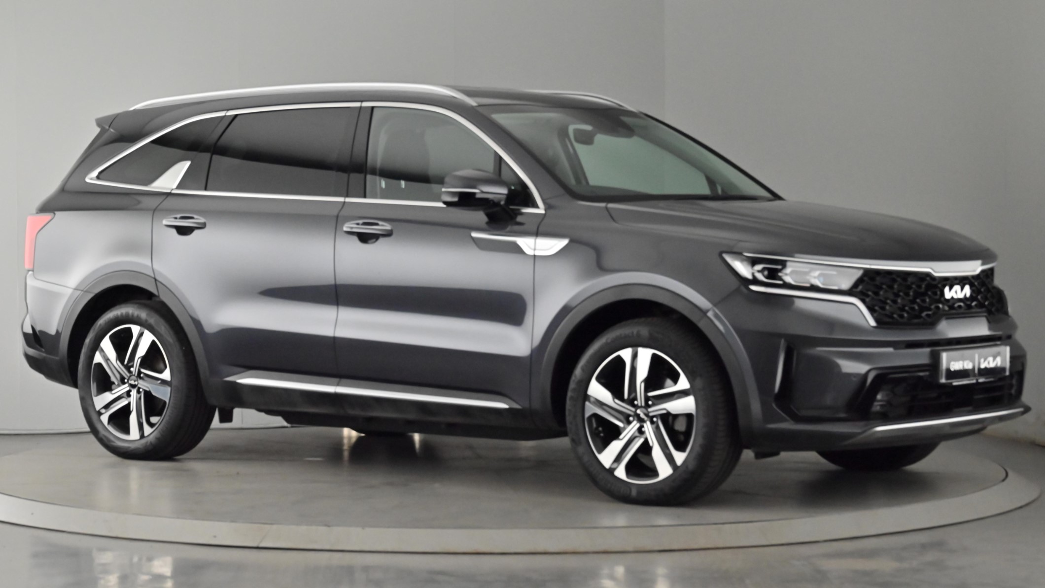 Main listing image - Kia Sorento