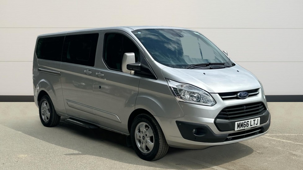 Main listing image - Ford Tourneo Custom