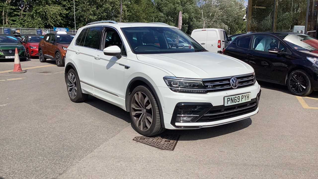 Main listing image - Volkswagen Tiguan