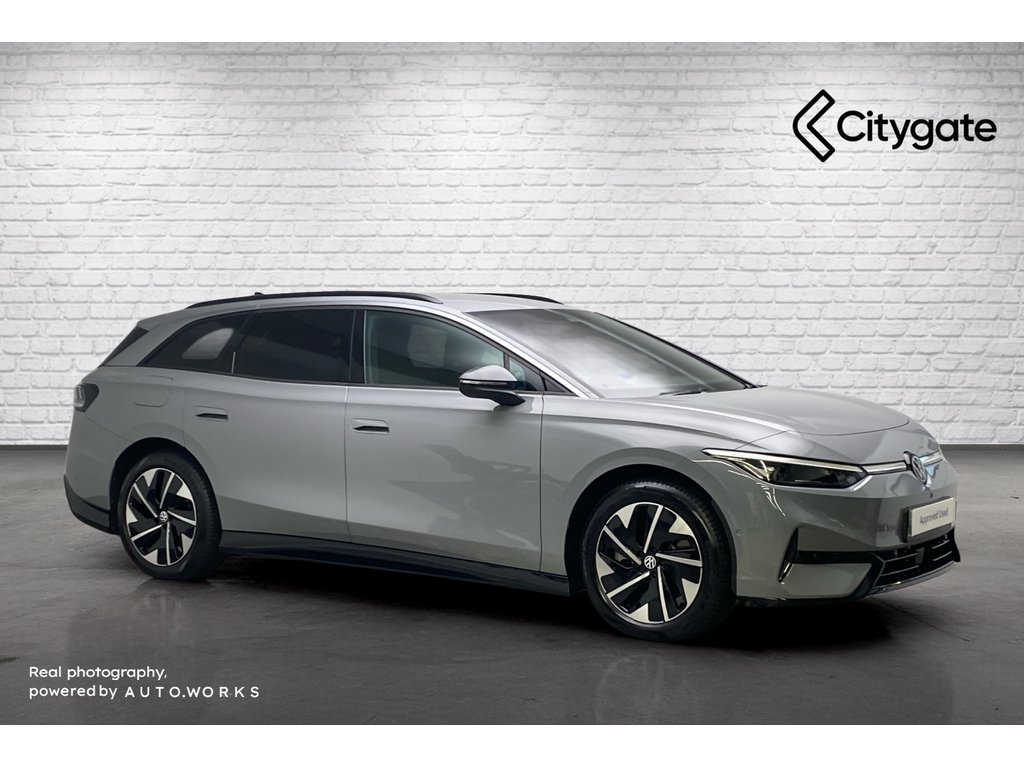 Main listing image - Volkswagen ID.7