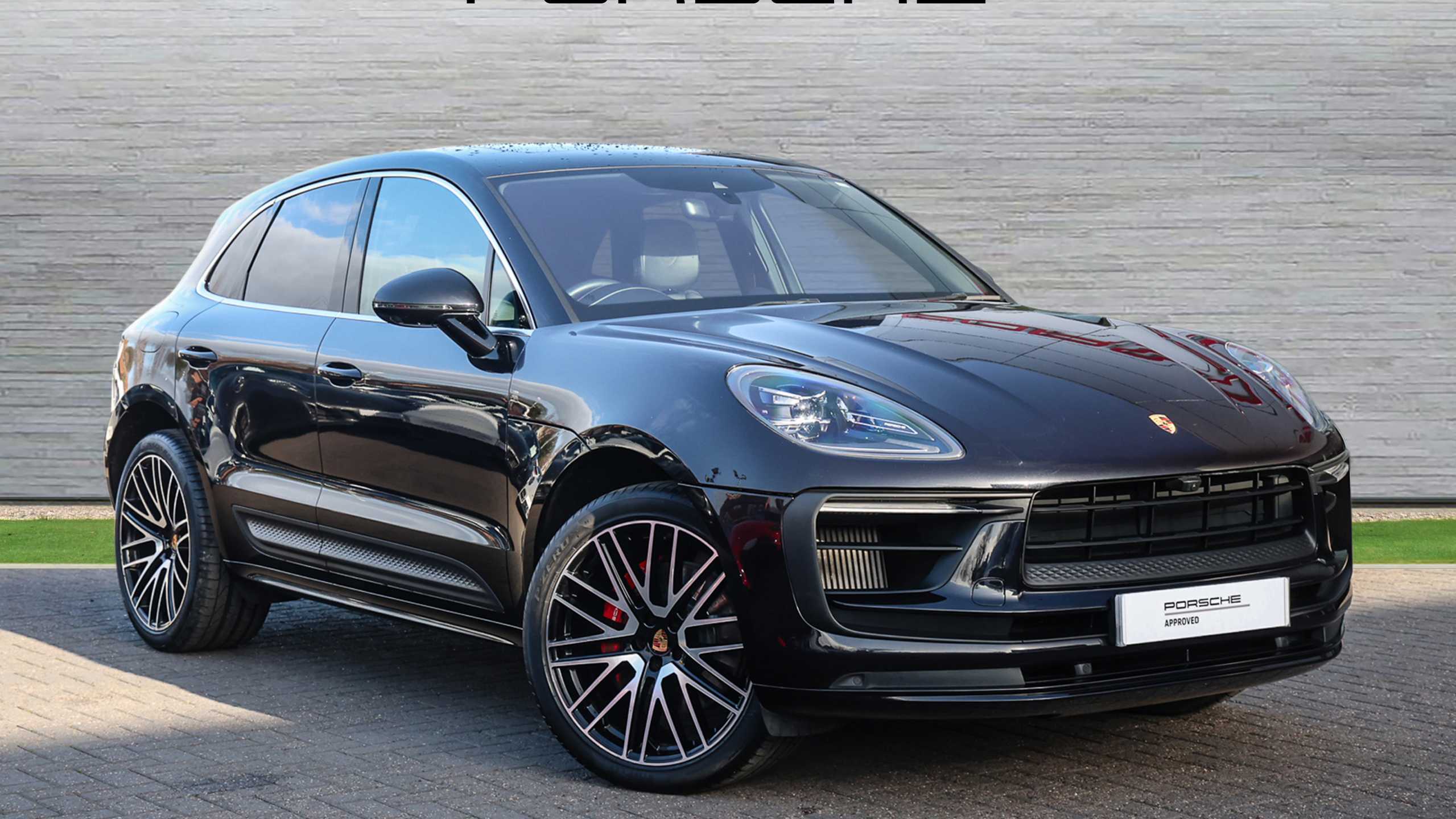 Main listing image - Porsche Macan