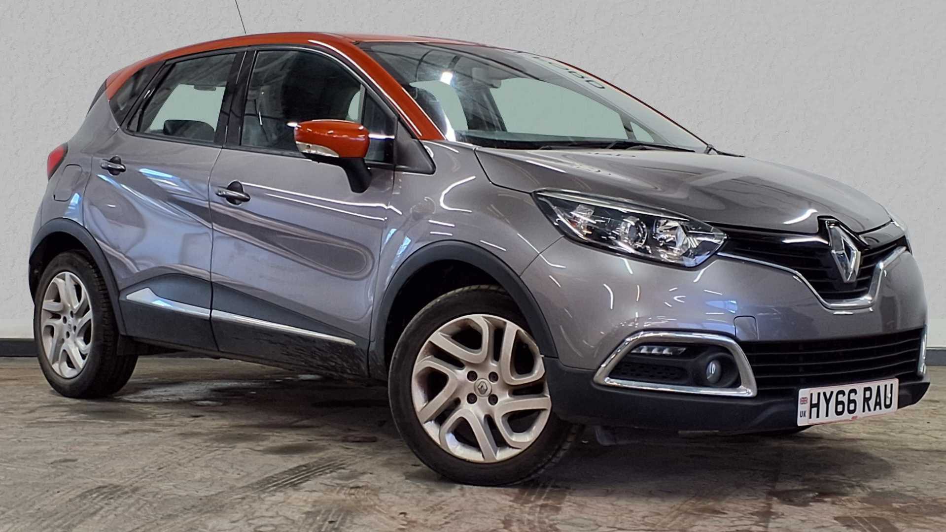 Main listing image - Renault Captur