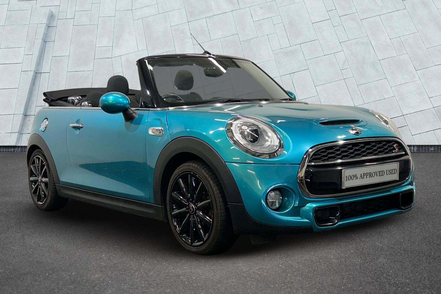 Main listing image - MINI Convertible