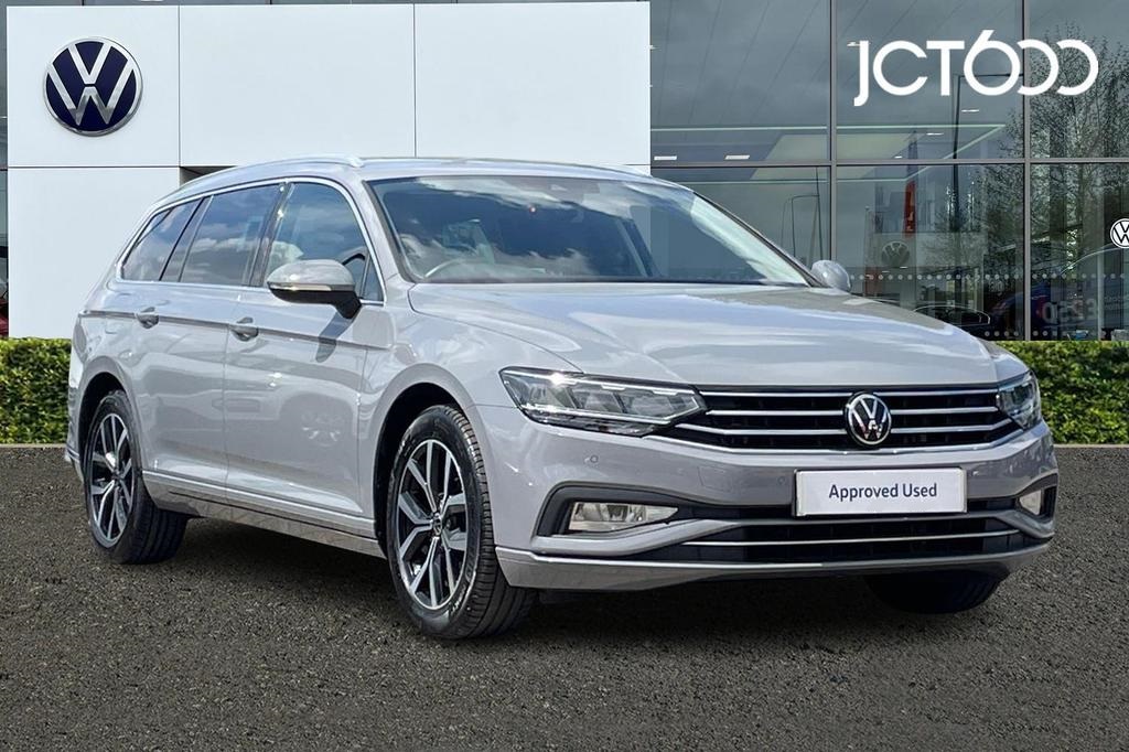 Main listing image - Volkswagen Passat Estate