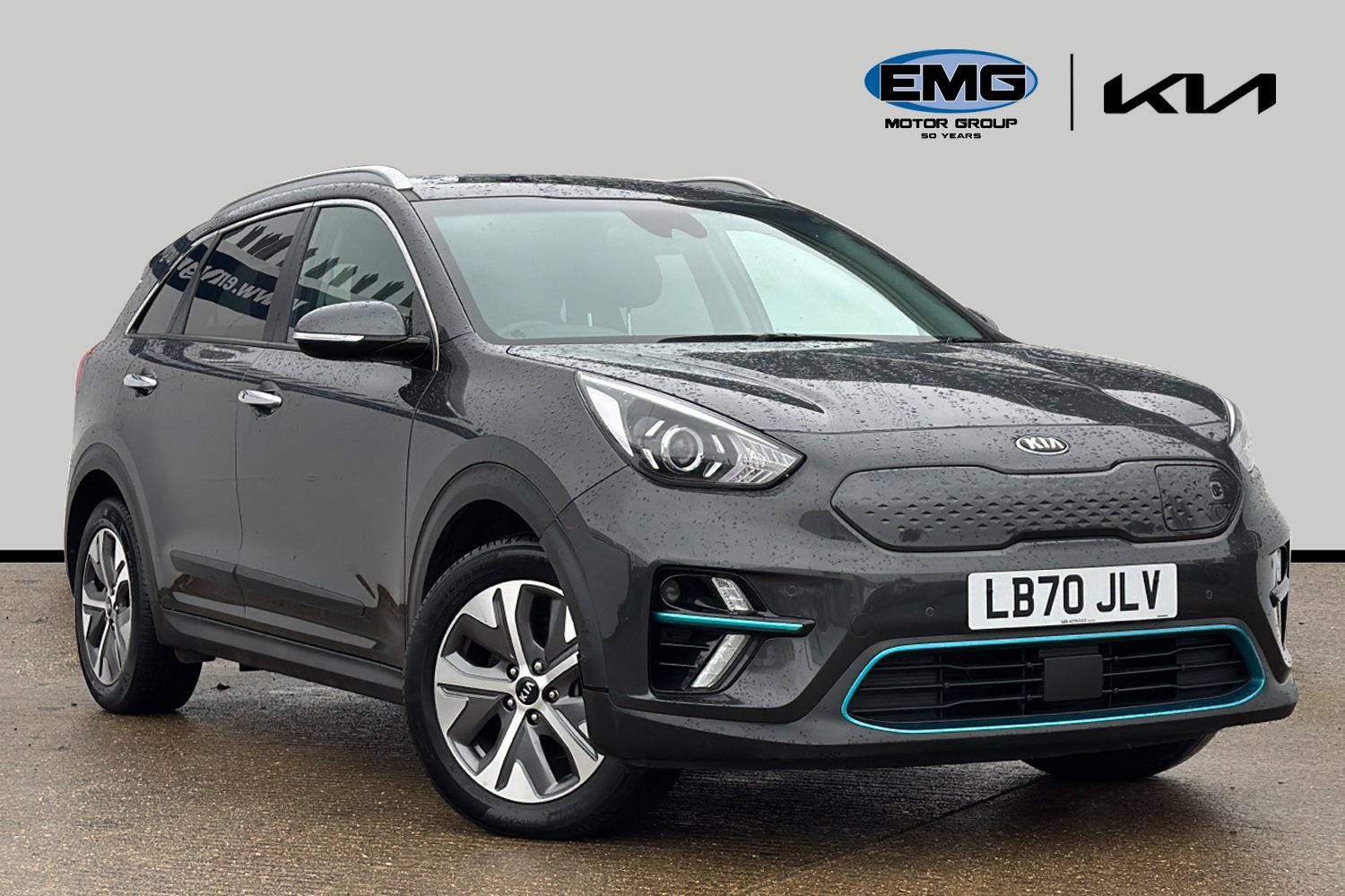 Main listing image - Kia e-Niro