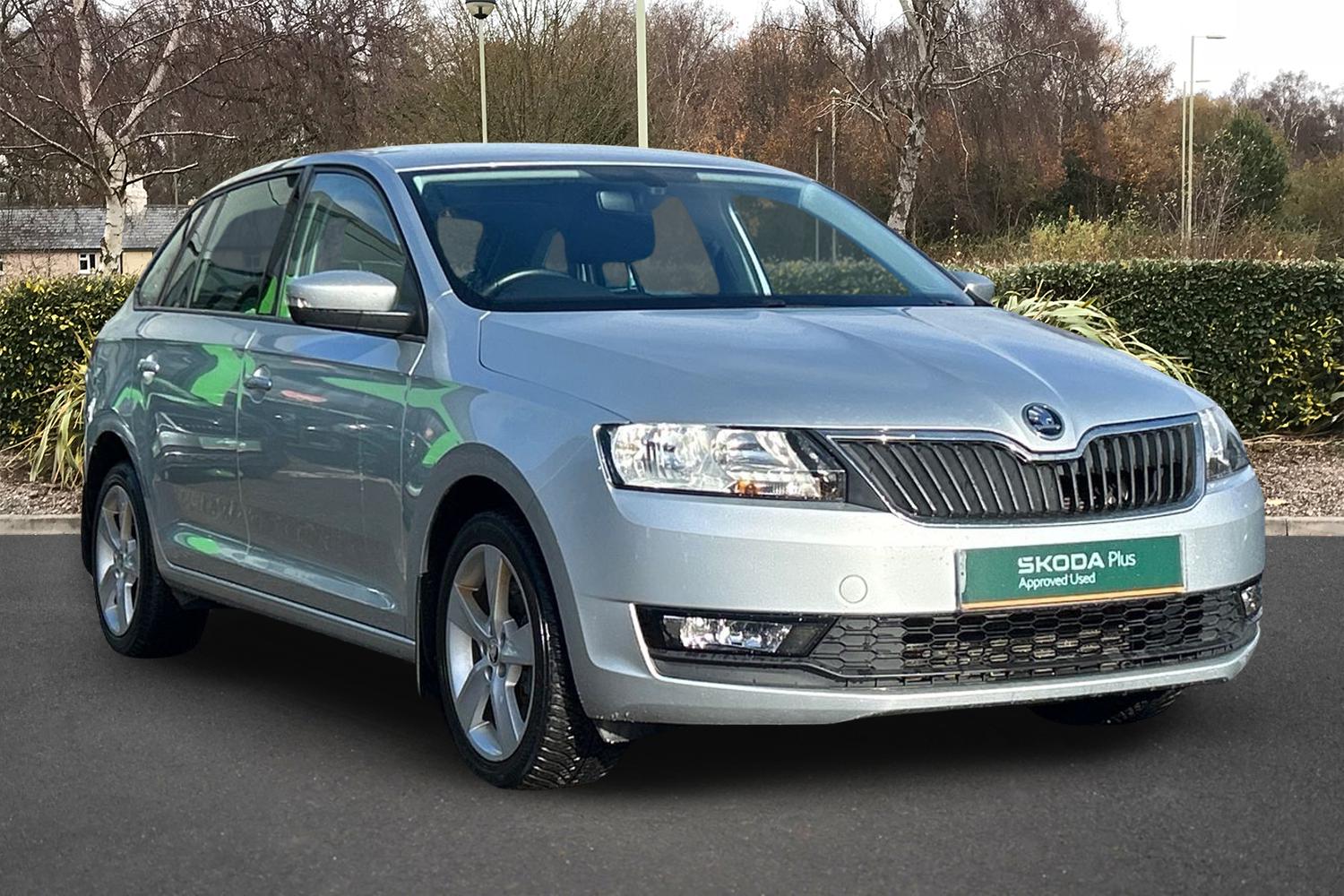Main listing image - Skoda Rapid Spaceback